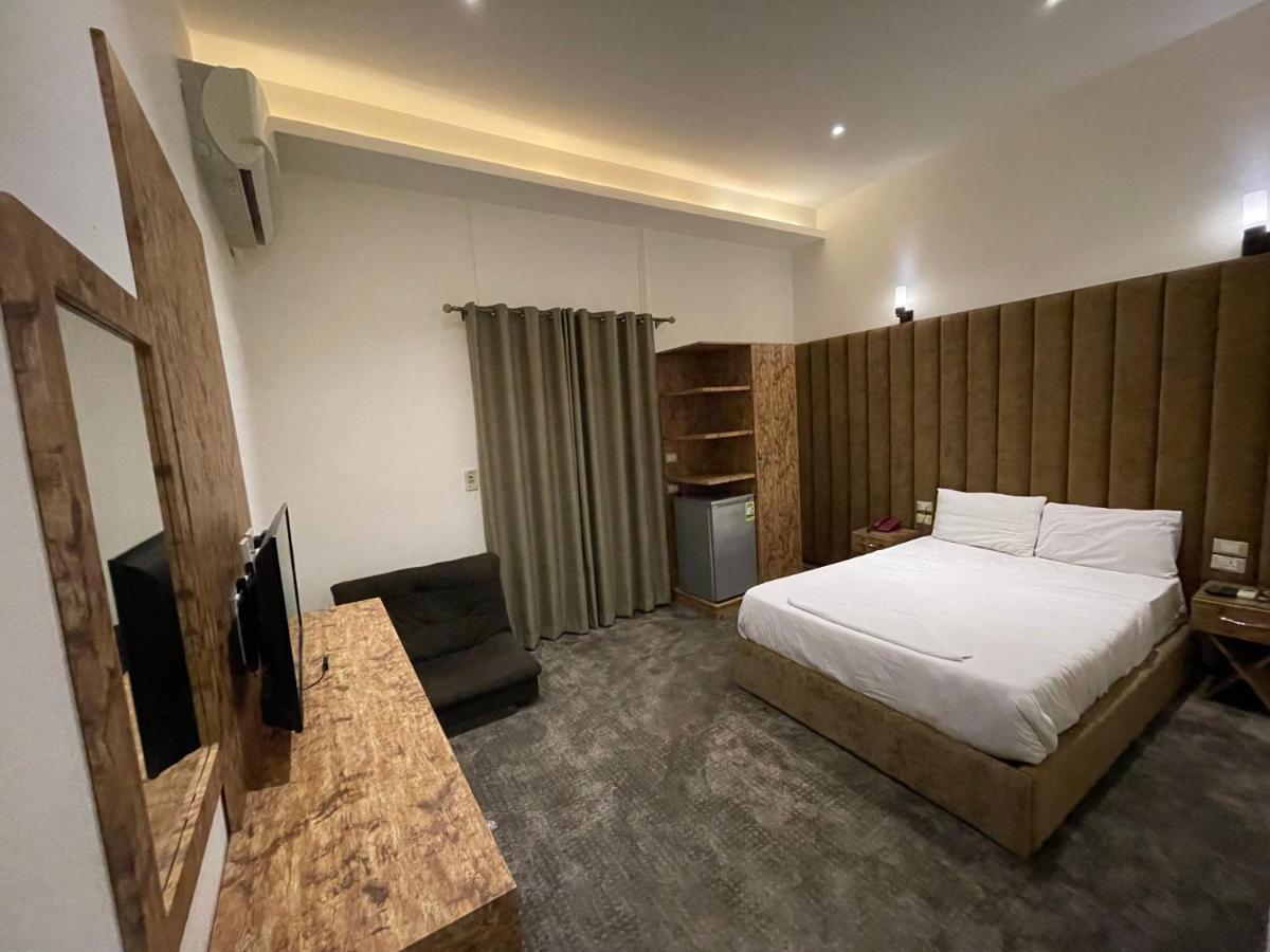 Valencia Ap Cairo 호텔 외부 사진